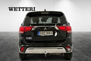 Mitsubishi Outlander PHEV vaihtoauto