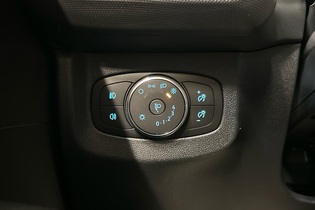 Ford Tourneo Courier vaihtoauto