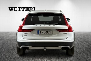 Volvo V90 Cross Country vaihtoauto