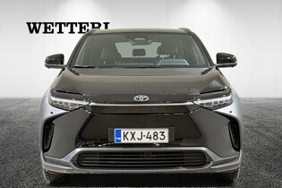 Toyota bZ4X vaihtoauto