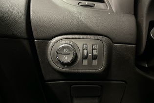 Opel Zafira vaihtoauto