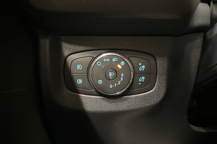 Ford Transit Courier vaihtoauto