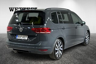 Volkswagen Touran vaihtoauto