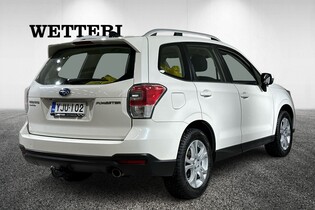 Subaru Forester vaihtoauto