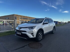 Toyota RAV4 vaihtoauto