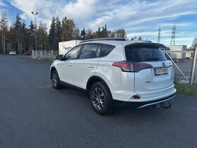Toyota RAV4 vaihtoauto