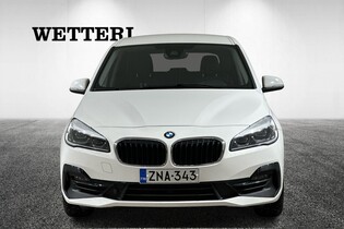 BMW 216 vaihtoauto