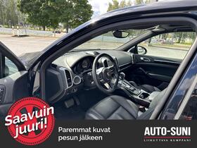Porsche Cayenne vaihtoauto
