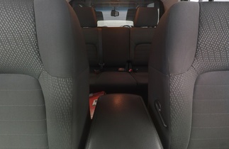 Nissan Navara vaihtoauto