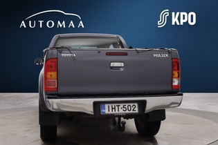 Toyota Hilux vaihtoauto