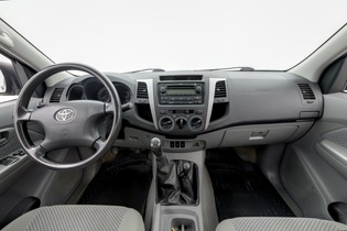 Toyota Hilux vaihtoauto