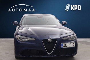 Alfa Romeo Giulia vaihtoauto