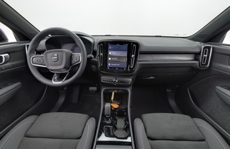 Volvo EX40 vaihtoauto