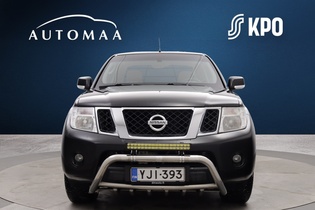 Nissan Navara vaihtoauto