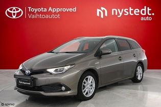 Toyota Auris vaihtoauto