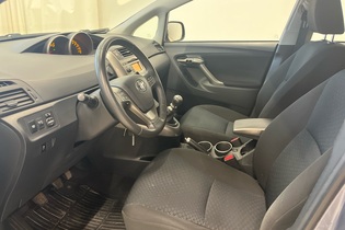 Toyota Verso vaihtoauto