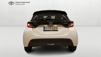 Toyota Yaris vaihtoauto