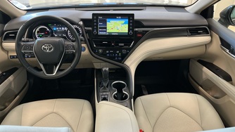 Toyota Camry vaihtoauto