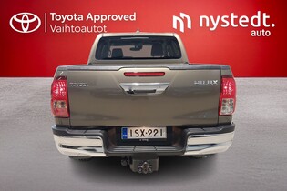 Toyota Hilux vaihtoauto