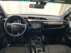 Toyota Hilux vaihtoauto