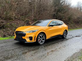 Ford USA Mustang vaihtoauto