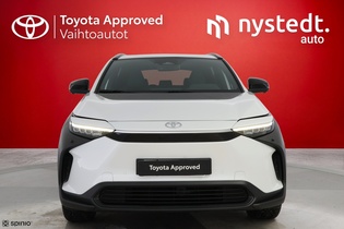 Toyota bZ4X vaihtoauto