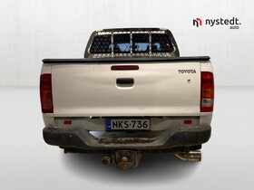 Toyota Hilux vaihtoauto