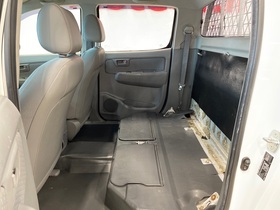 Toyota Hilux vaihtoauto