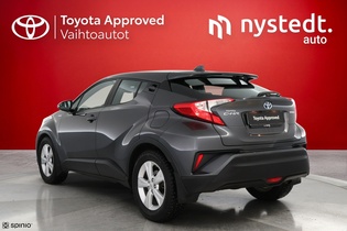 Toyota C-HR vaihtoauto