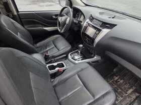 Nissan Navara vaihtoauto