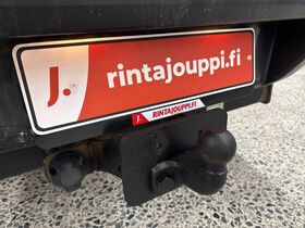 Nissan Navara vaihtoauto