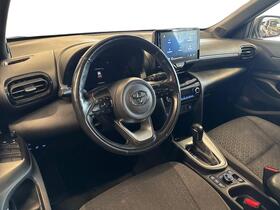 Toyota Yaris Cross vaihtoauto