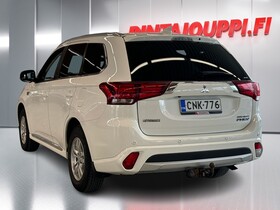 Mitsubishi Outlander PHEV vaihtoauto