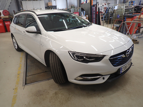 Opel Insignia vaihtoauto