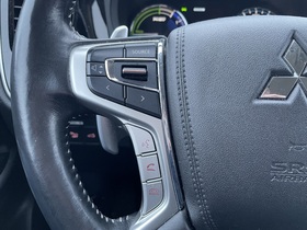 Mitsubishi Outlander PHEV vaihtoauto