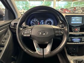 Hyundai i30 Fastback vaihtoauto