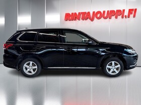 Mitsubishi Outlander PHEV vaihtoauto