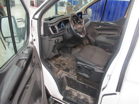 Ford Transit Custom vaihtoauto