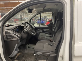 Ford Transit Custom vaihtoauto