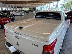 Mitsubishi L200 vaihtoauto