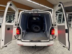 Volkswagen Transporter vaihtoauto