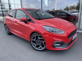 Ford Fiesta vaihtoauto