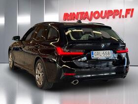 BMW 330 vaihtoauto