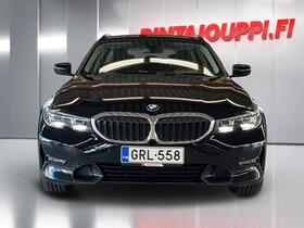 BMW 330 vaihtoauto