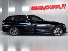BMW 330 vaihtoauto
