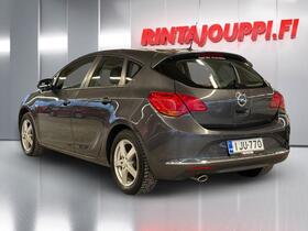 Opel Astra vaihtoauto