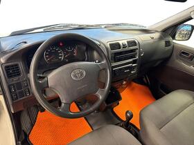 Toyota Hiace vaihtoauto