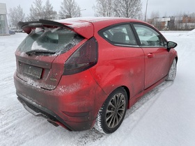Ford Fiesta vaihtoauto