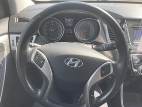 Hyundai i30 5d vaihtoauto