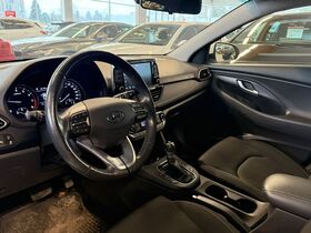 Hyundai i30 Fastback vaihtoauto